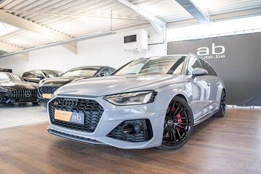 Audi RS4