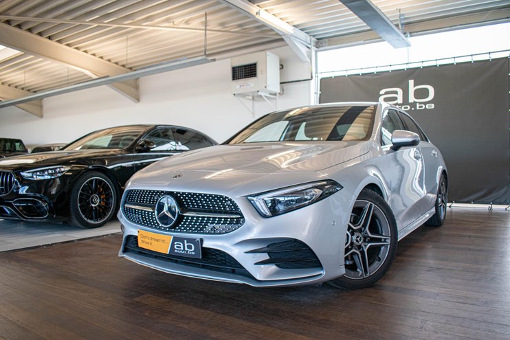 Mercedes-Benz A180