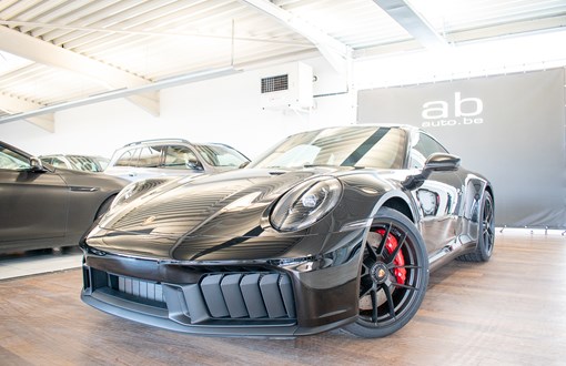 Porsche 992